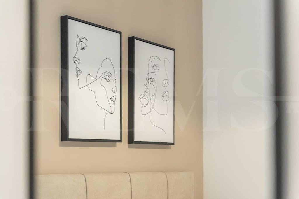 Modern Apartment With Patio & Parking By Rems Malaga Ngoại thất bức ảnh